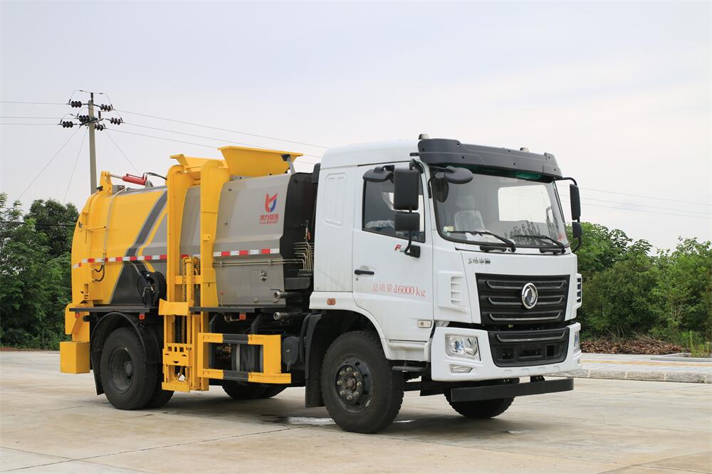 10方餐廚垃圾車(chē)-東風(fēng)華神國(guó)六10方廚余泔水餐廚垃圾車(chē)廠(chǎng)家（方罐）